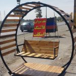 اجرا و طراحی سقف / شیروانی / الاچیق باربیکیو . صندلی   باغی و تاب و میز چوبی فلزی